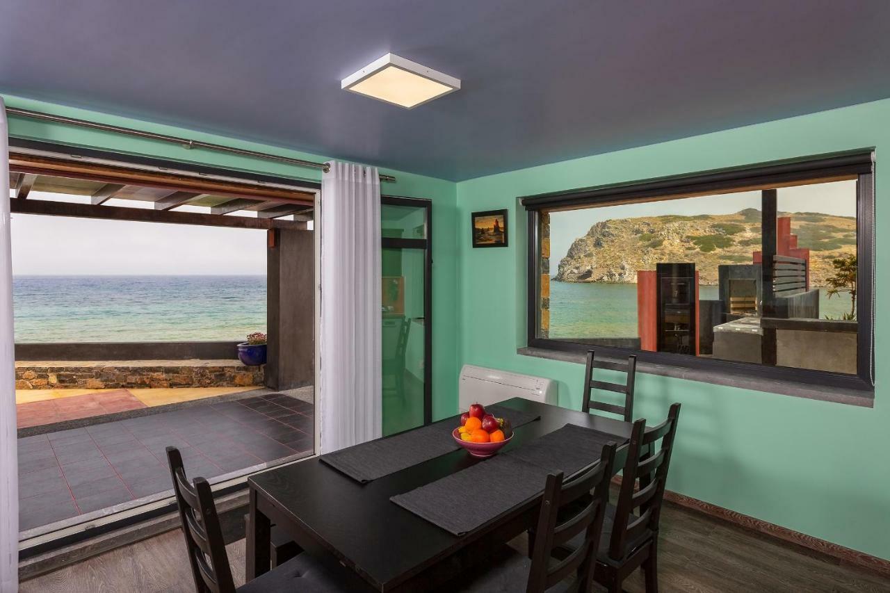 מוכלוס Villa Menelaos מראה חיצוני תמונה